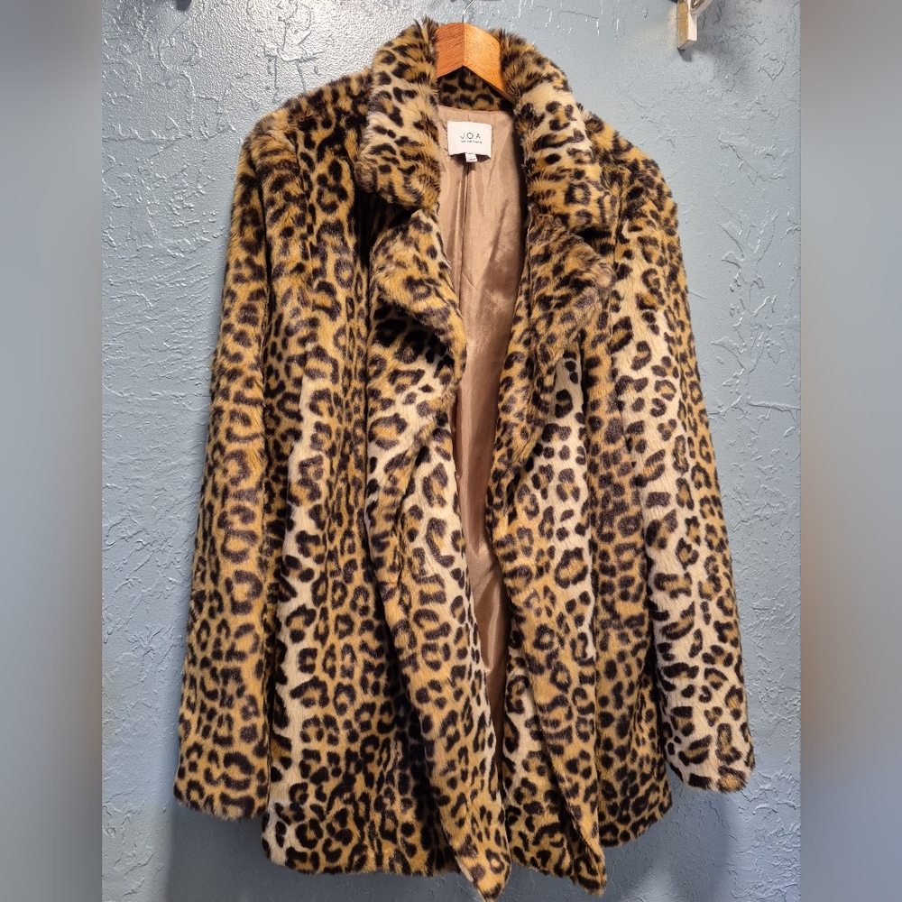 J.O.A. ANTHROPOLOGIE Leopard Print Faux Fur Coat